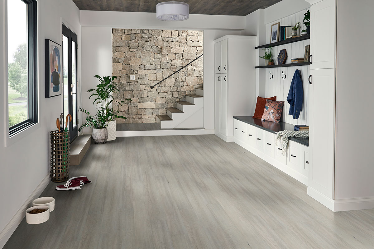 Cyrus Brianka view 5