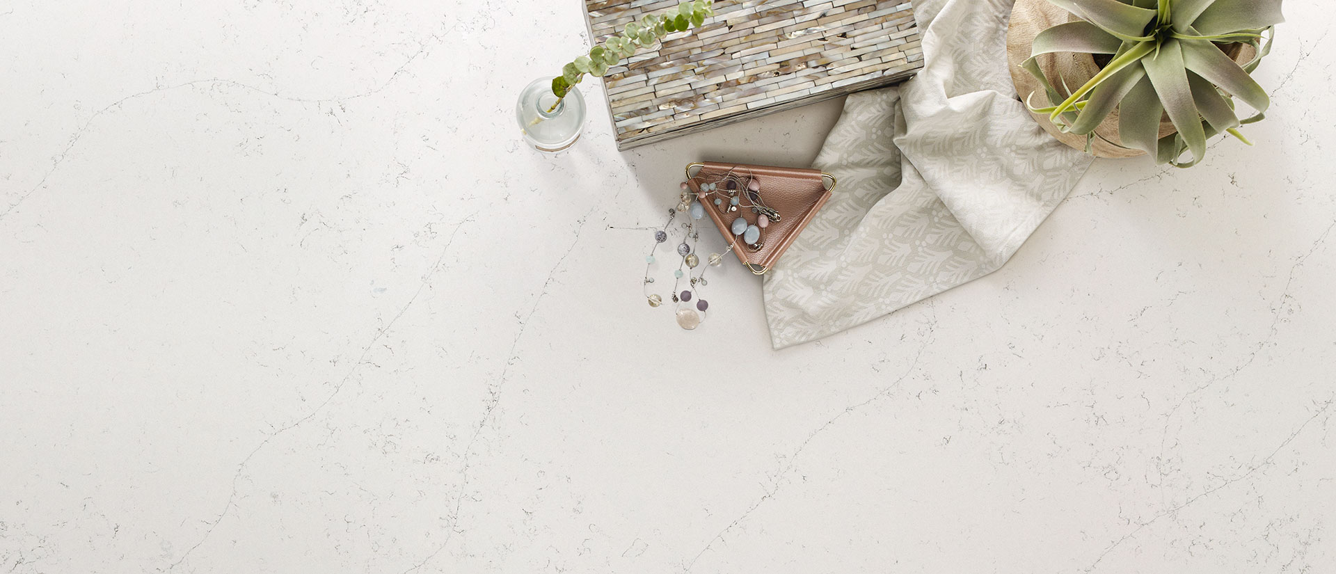 Calacatta Botanica Quartz scene 3