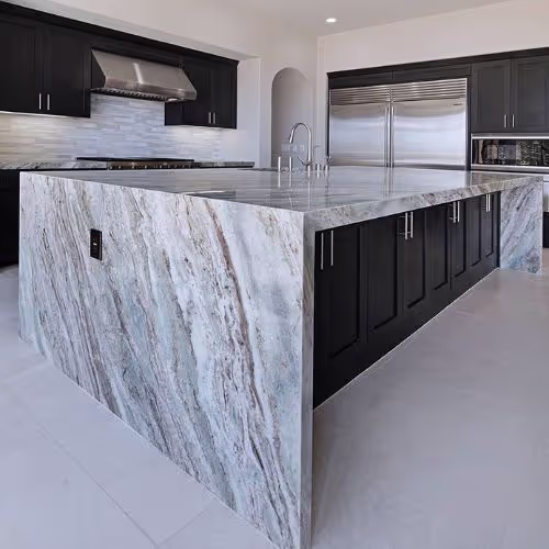 6456Ce4576Abb22Dacfbbe92 Msi Surfaces Surprise Granite Fantasy Brown Marble Kitchen%20Scene1 countertop sample