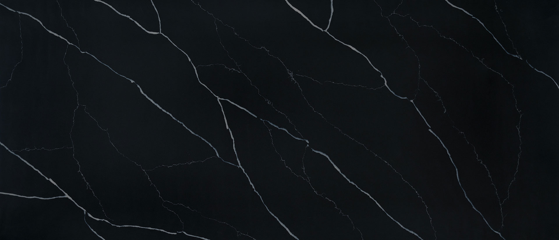 Marquina Midnight Quartz scene 3