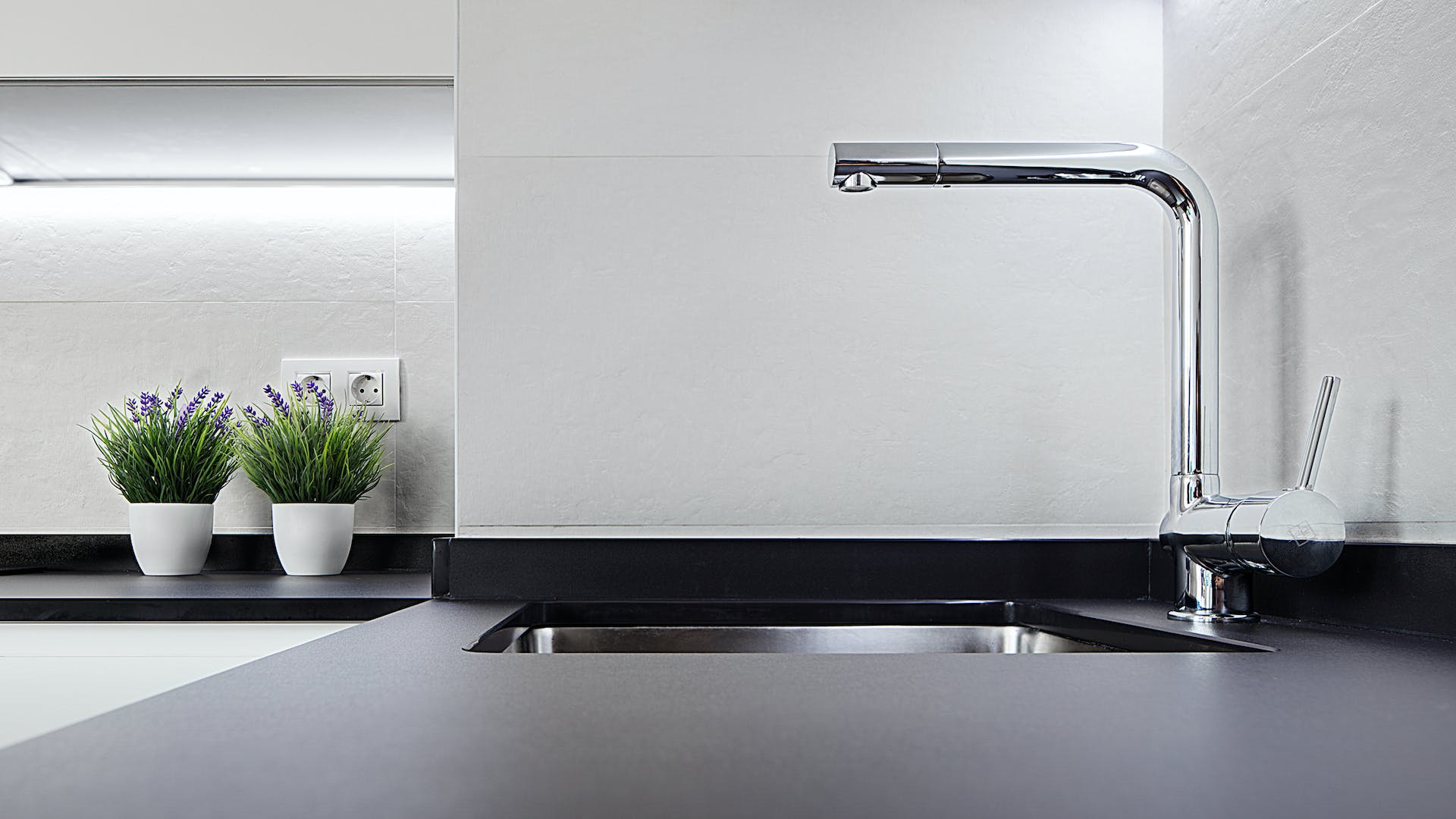 Domoos Dekton scene 3