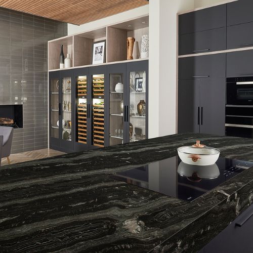 Agatha Black Granite scene 1