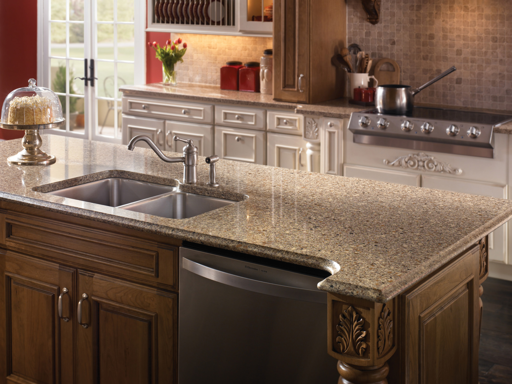 Sienna Ridge Quartz scene 4