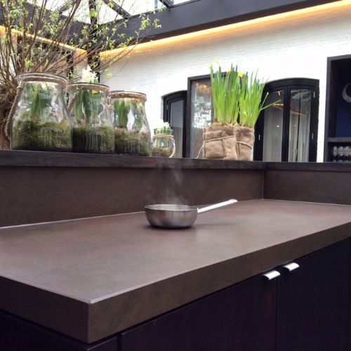 Keranium Dekton scene 1