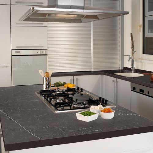 Marquina Nior Porcelain scene 1