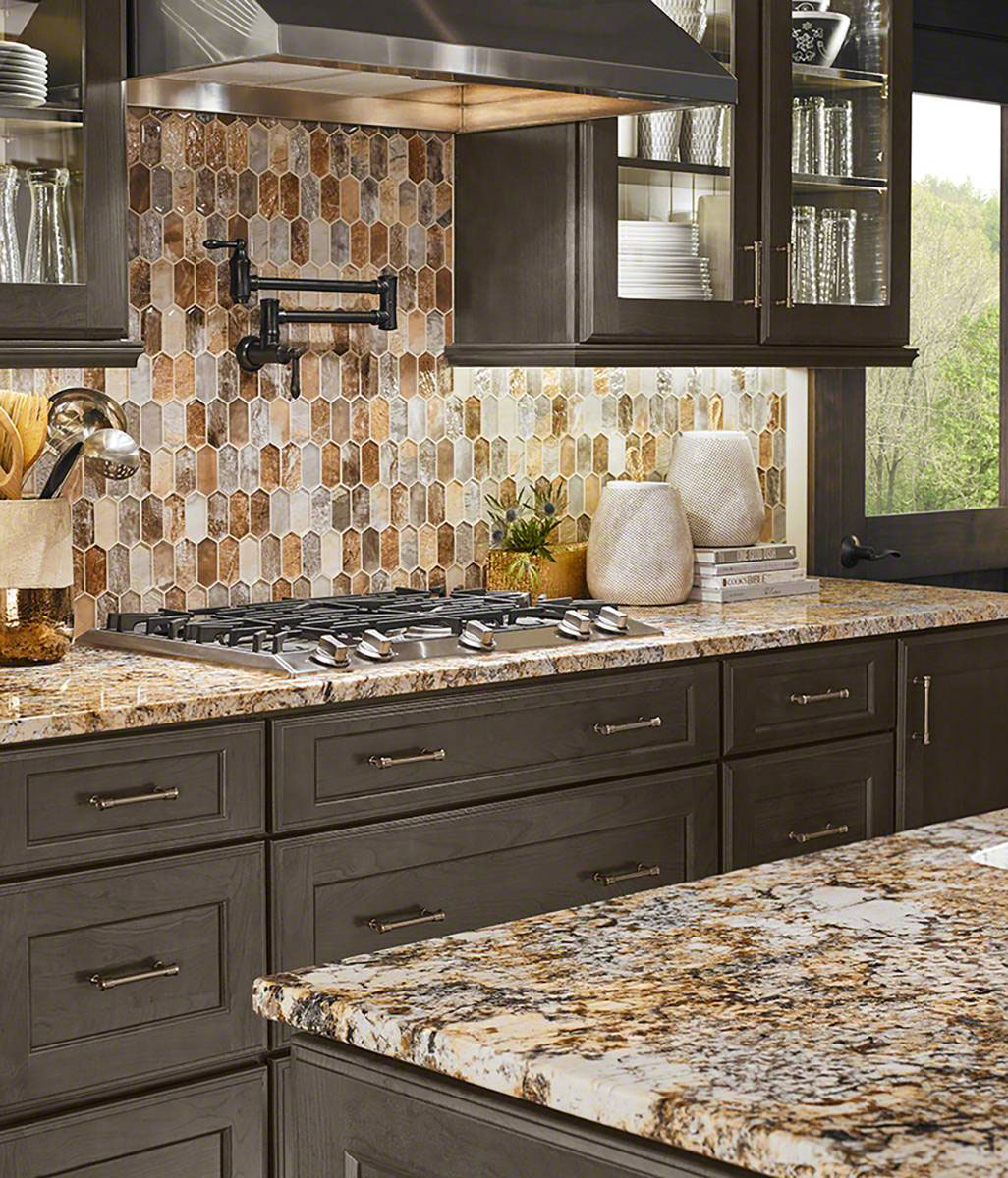 Caravelas Gold Granite scene 4