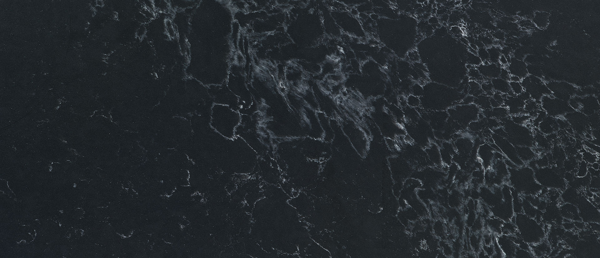 Midnight Corvo Concrete Quartz scene 2