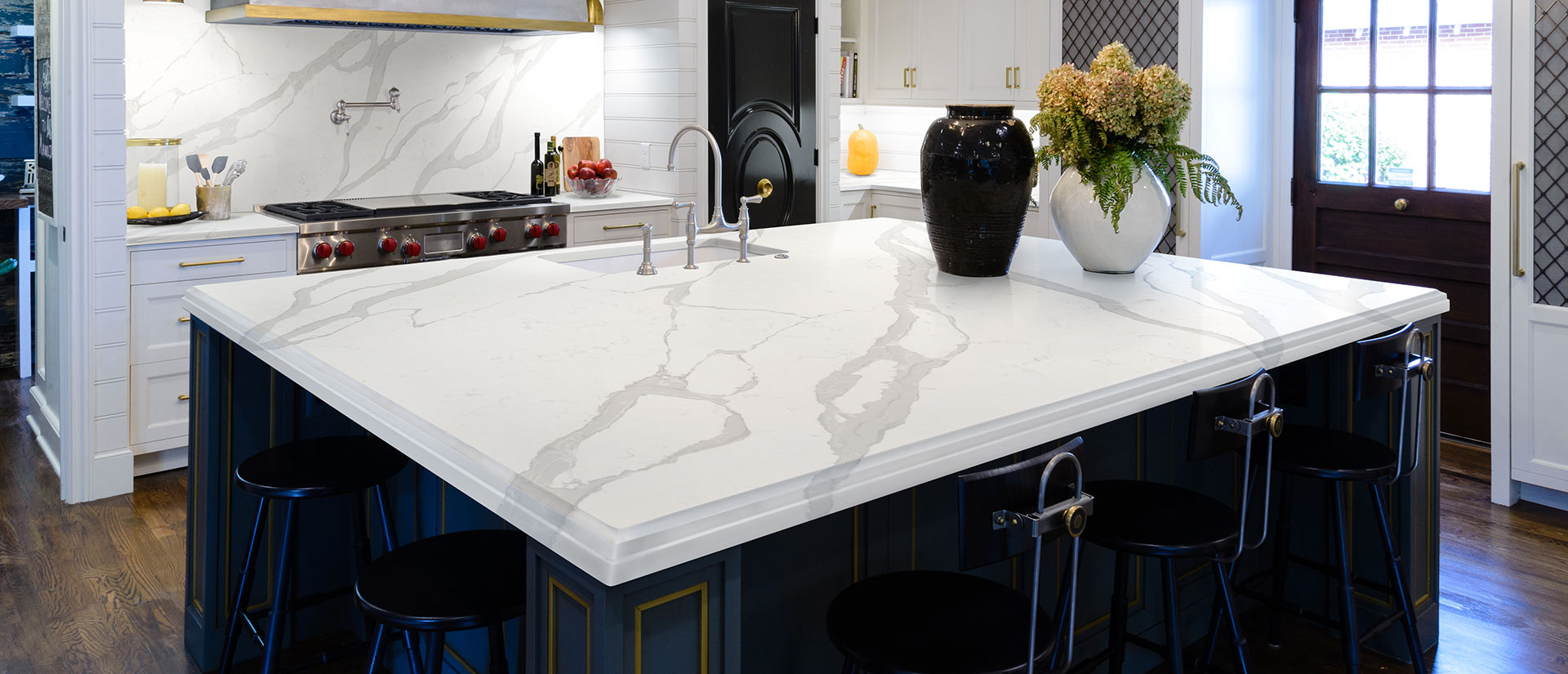 Calacatta Luccia Quartz scene 4