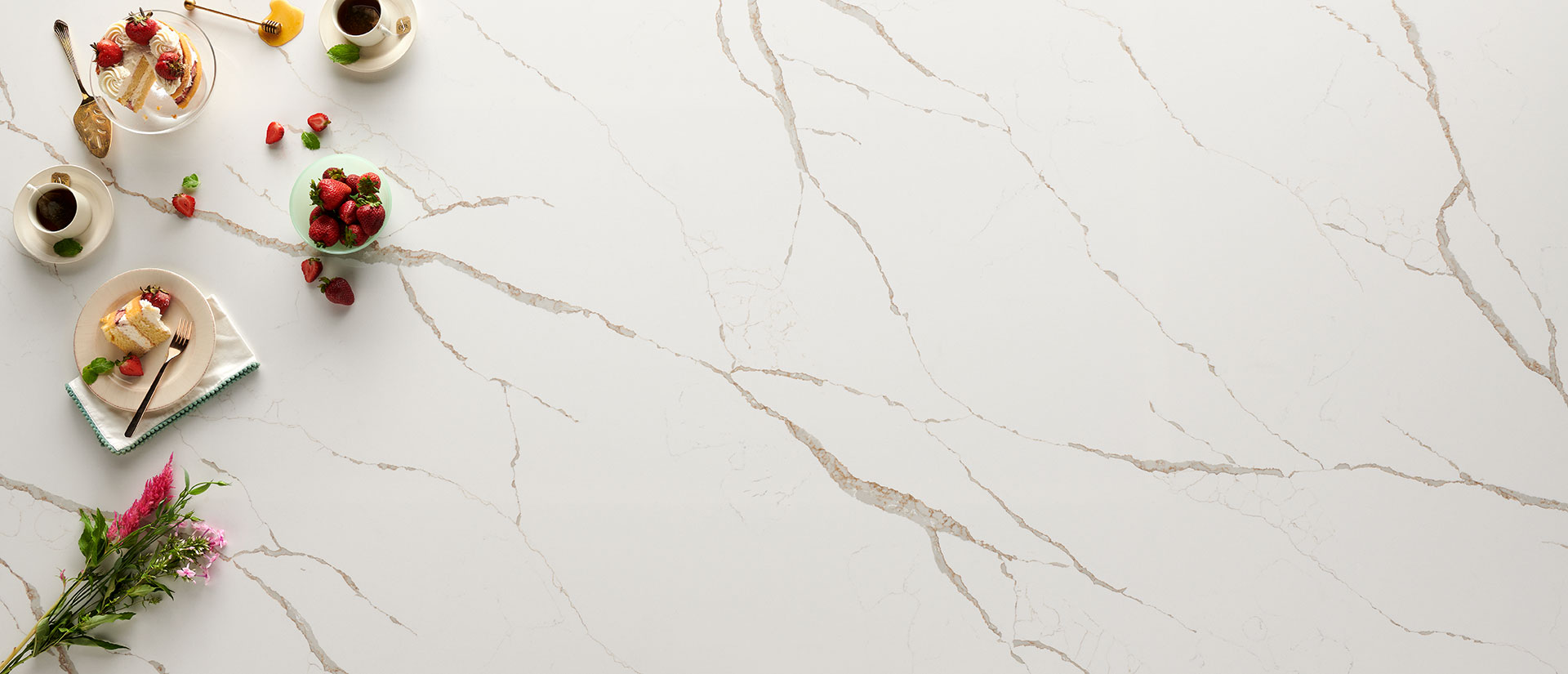Calacatta Laza Oro Quartz scene 4