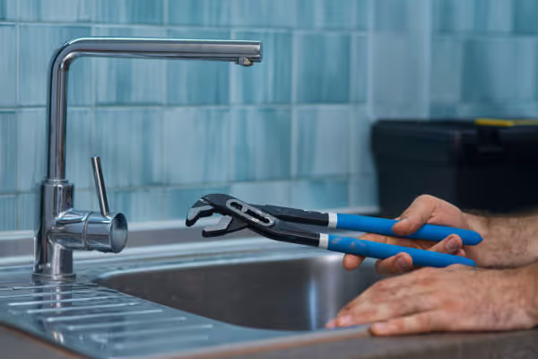 65C7000E95E6481E66F5B531 Plumbing