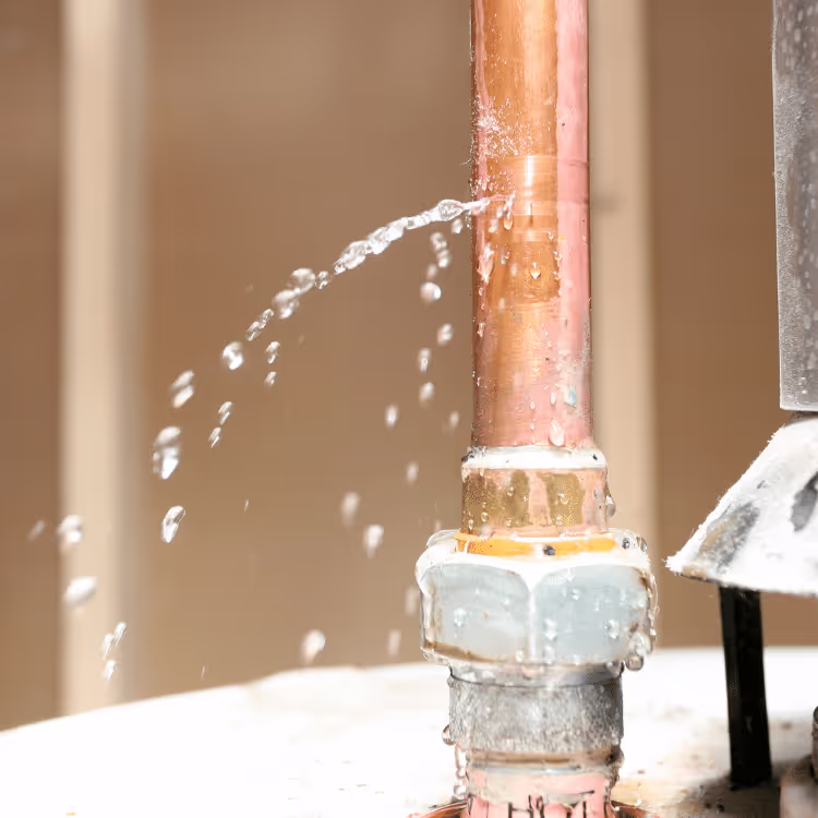 65D29A928Ae9D91B0Cd3Ccb5 Copper Pipe Leak