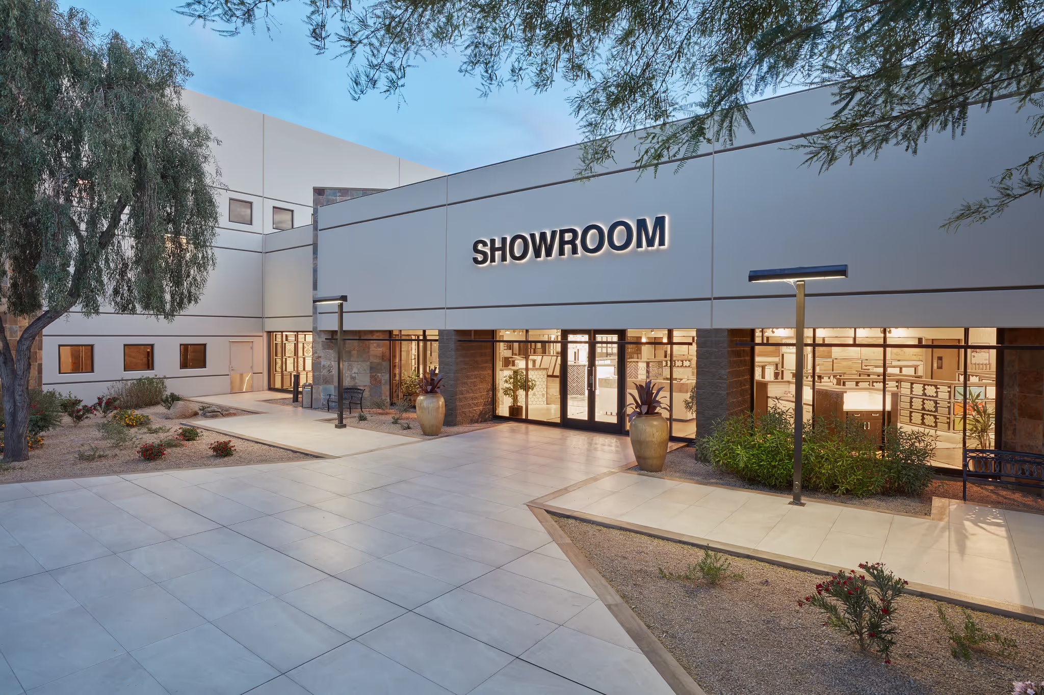 660A9014A2Fccbc9A7C6B0C8 Arizona Tile Pro Cover Image
