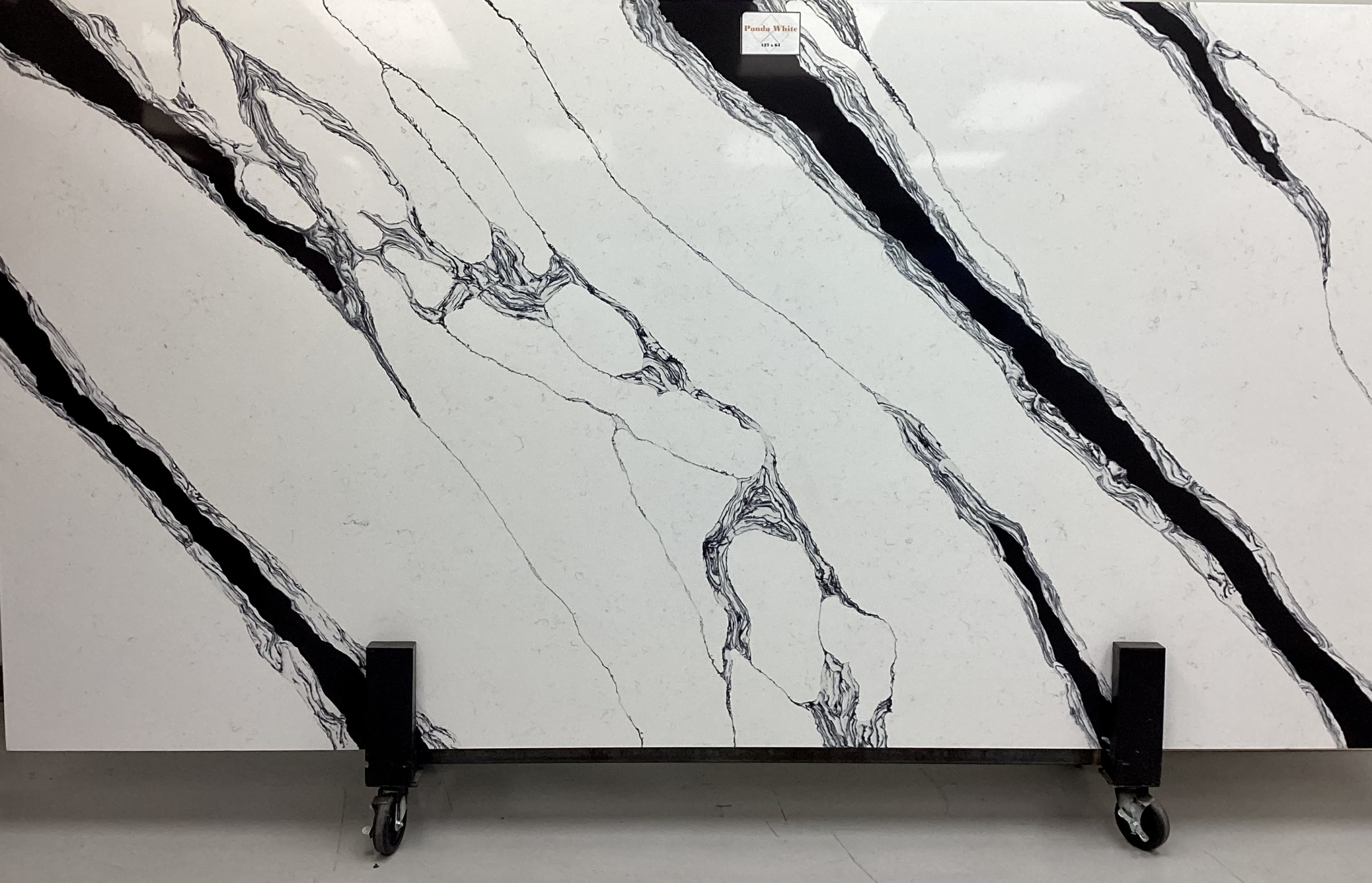 Calacatta Panda White Quartz scene 3