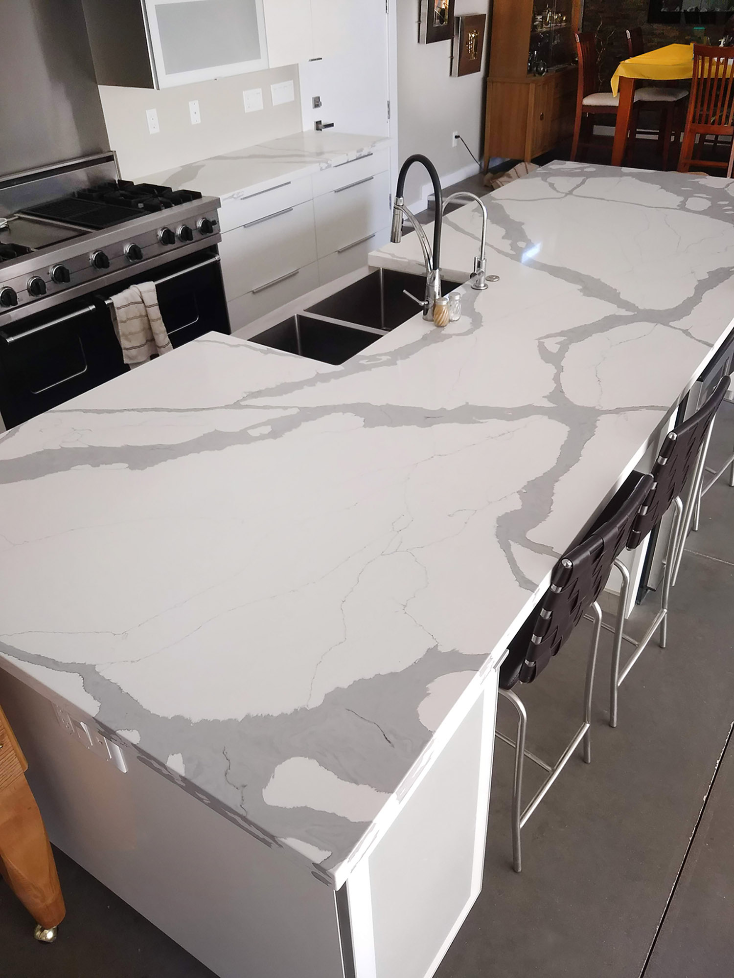 Calacatta Vento Quartz scene 4